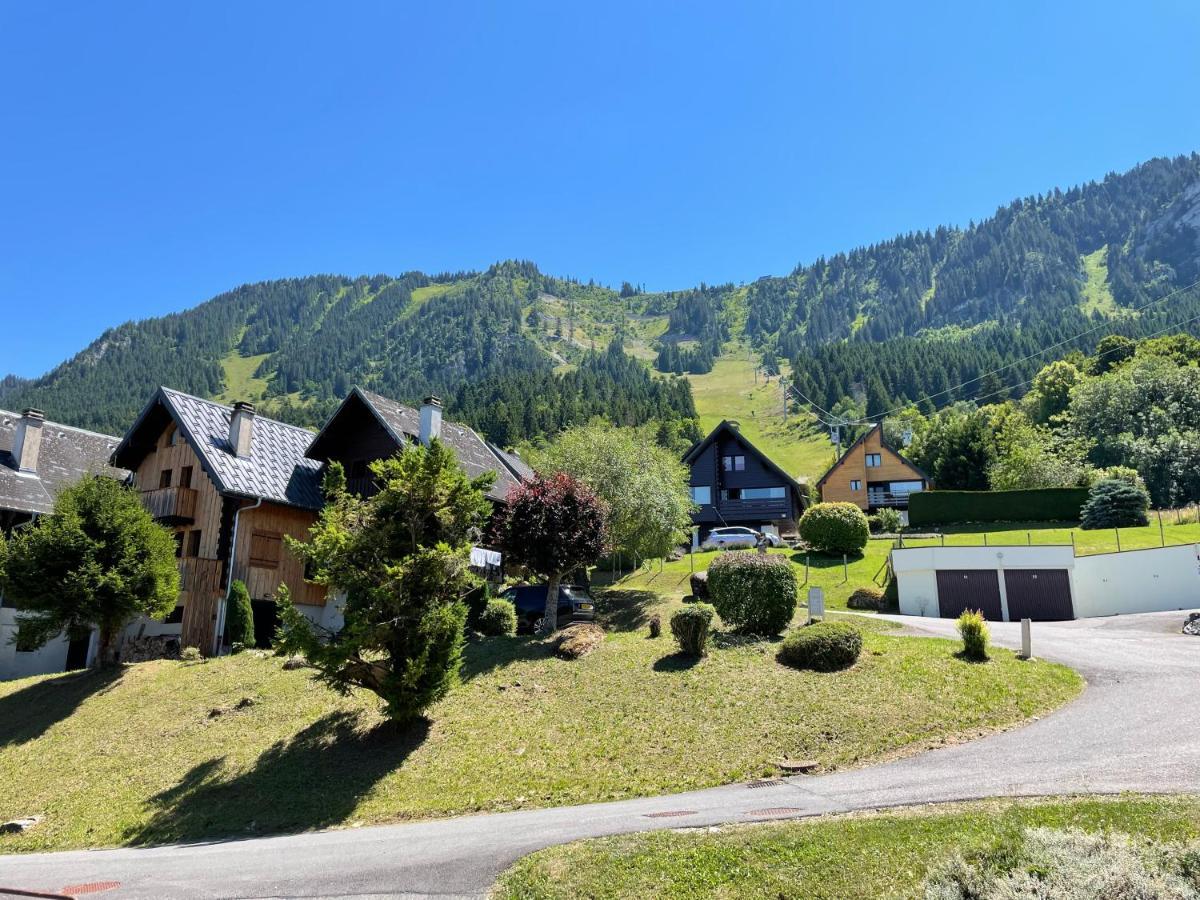 Appartement Typique De Montagne 톨롱 외부 사진