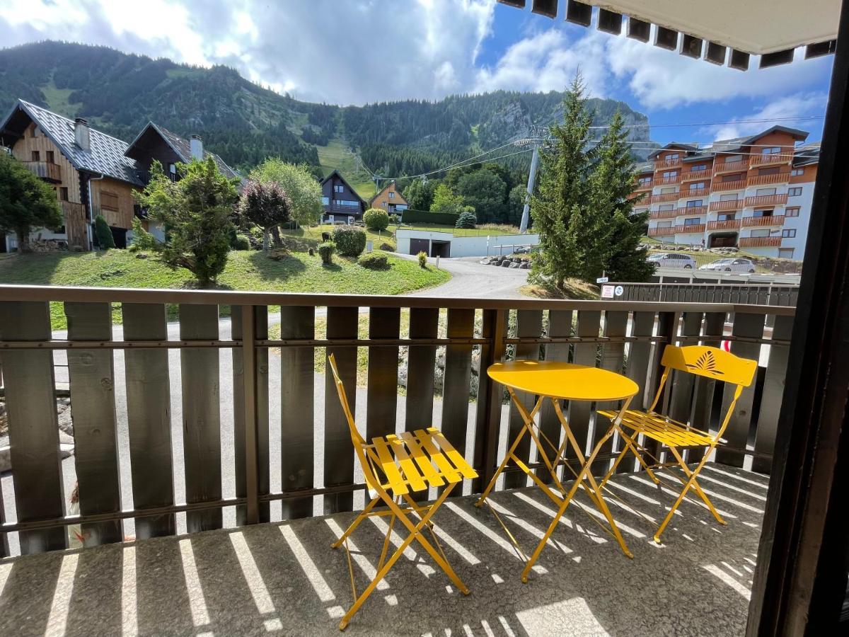 Appartement Typique De Montagne 톨롱 외부 사진